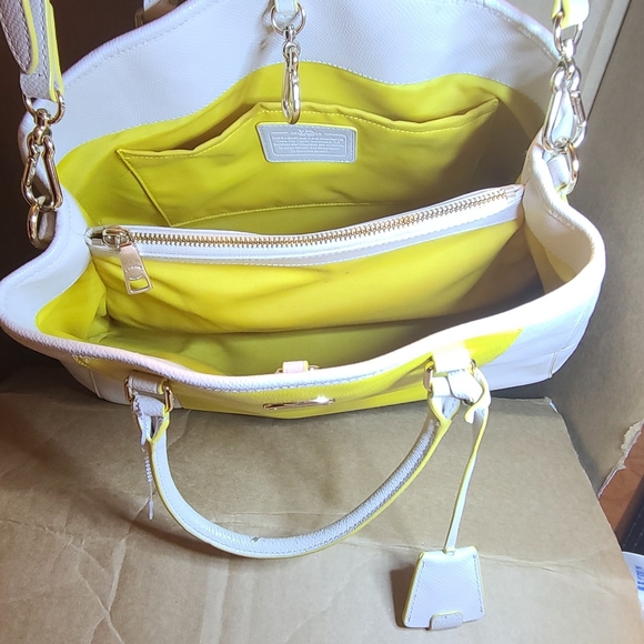 Coach Purse - Picture 10 of 11